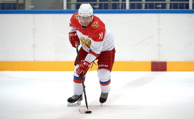 Путин объяснил победу своей команды в Ночной хоккейной лиге