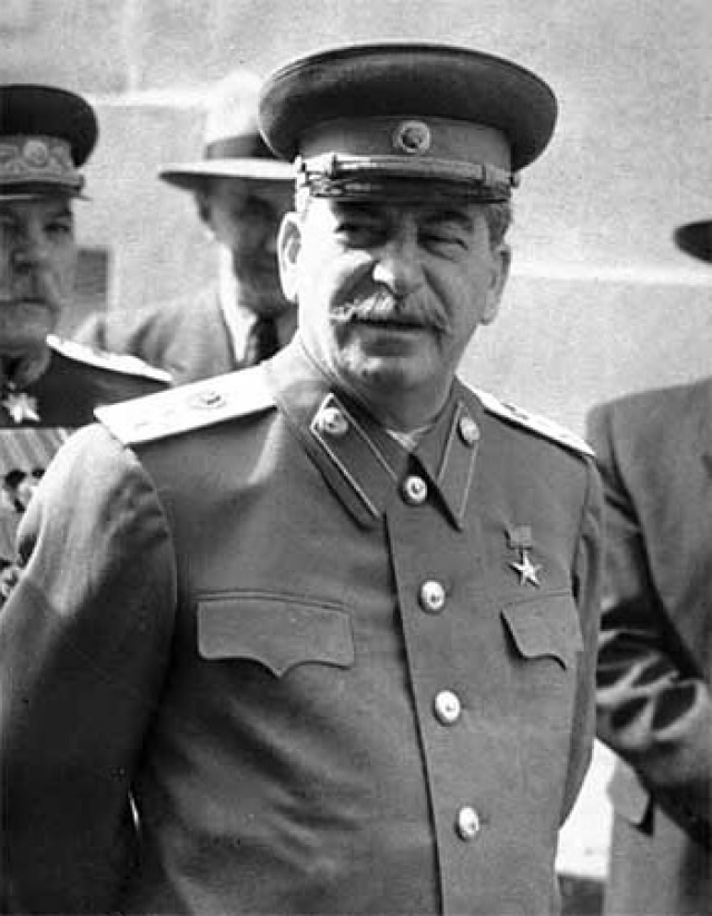 Сталин на Параде Победы. 1945