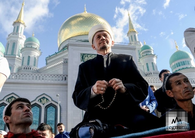 Ураза-байрам в Москве отпраздновали более 274 тысяч мусульман