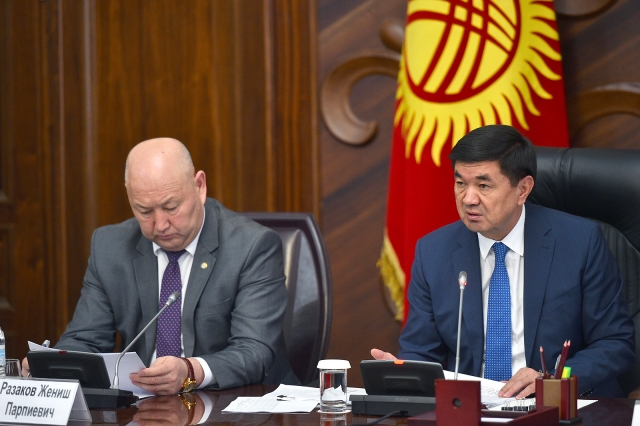 Киргизский премьер о контрабанде: «Госорганы откровенно «спят»»