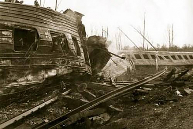 Родственники жертв железнодорожной аварии 1989 года обратились к Хабирову