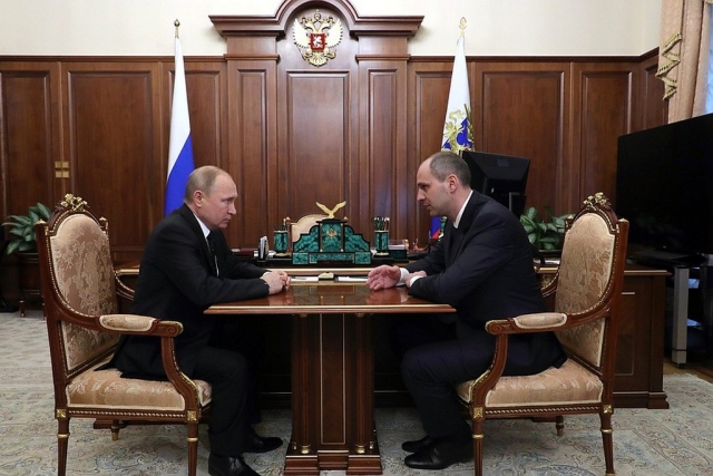 Владимир Путин и Денис Паслер 