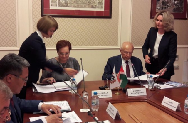 Калужские и томские парламентарии определили перспективы сотрудничества