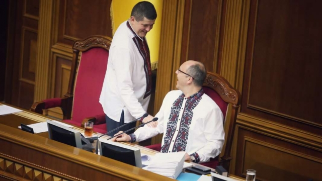 У Зеленского допускают изменение скандального закона об украинизации