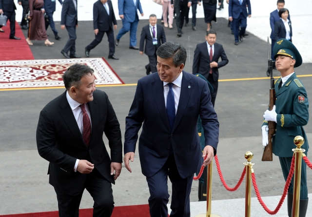 Глава Монголии хочет создать туристический маршрут Иссык-Куль — Хяргас-Нуур