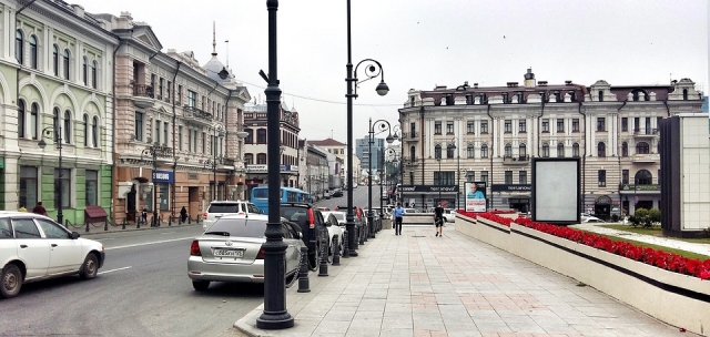 В центре Владивостока построят три вместительные парковки и сузят улицы