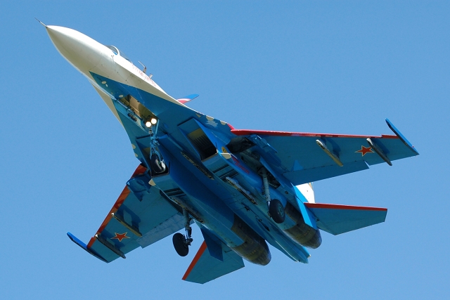 Опубликовано видео перехвата бомбардировщика ВВС США российским Су-27