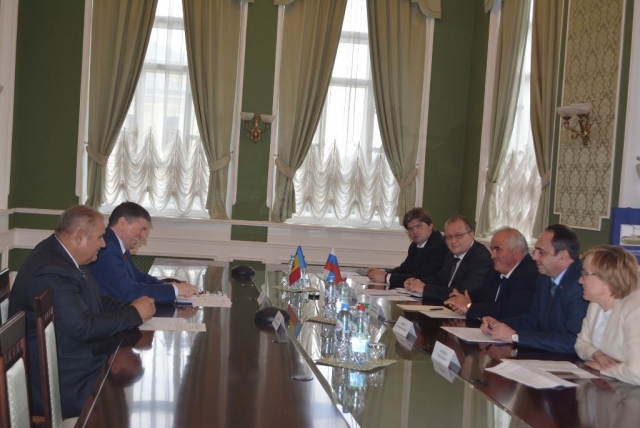 Молдавский посол договорился о сотрудничестве с Костромской областью