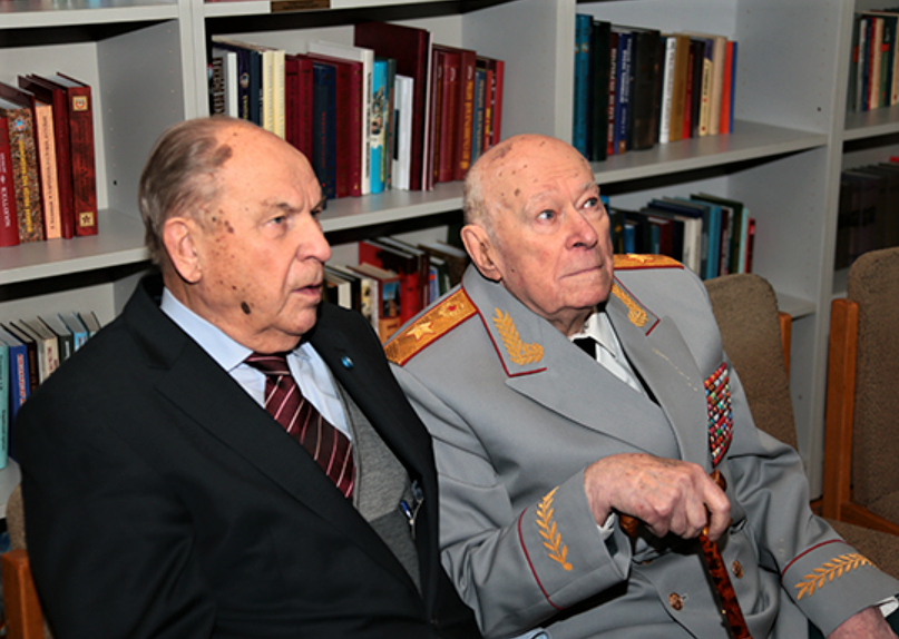 Филиппом бобковым. Начальник 5 управления кгб ссср бобков. Бобков генерал кгб. Бобков генерал кгб. Филиппом бобковым.