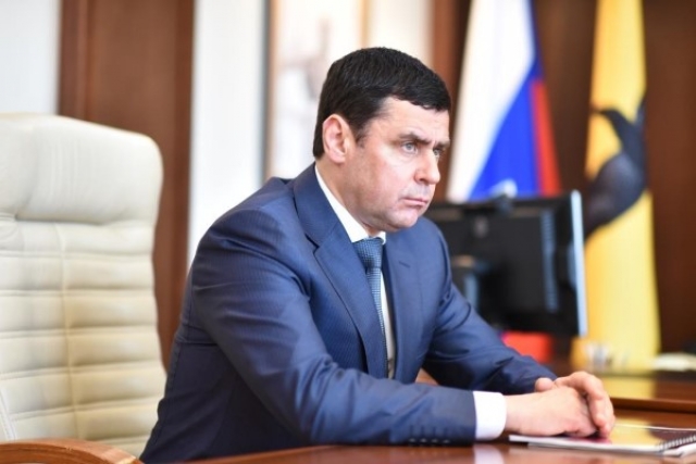 Ярославский губернатор вмешался в скандал с «захватом» домов в Переславле