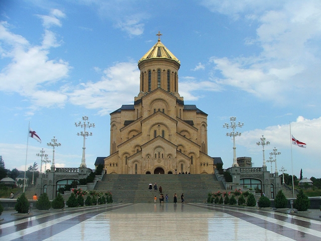 Собор Цминда Самеба — кафедра Католикоса-Патриарха всея Грузии 