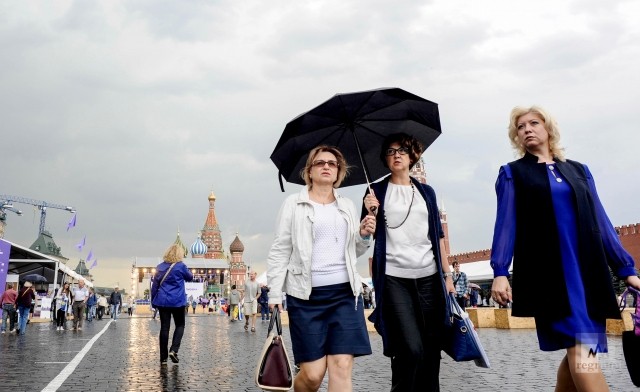 Москву ожидают «осенние» выходные