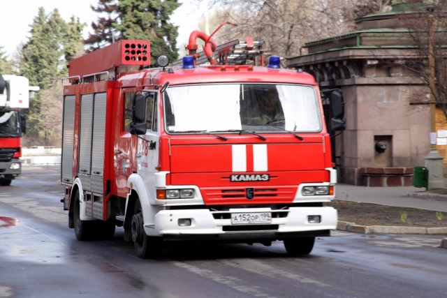 Пожар произошел в одном из зданий госпиталя им. Бурденко в Москве