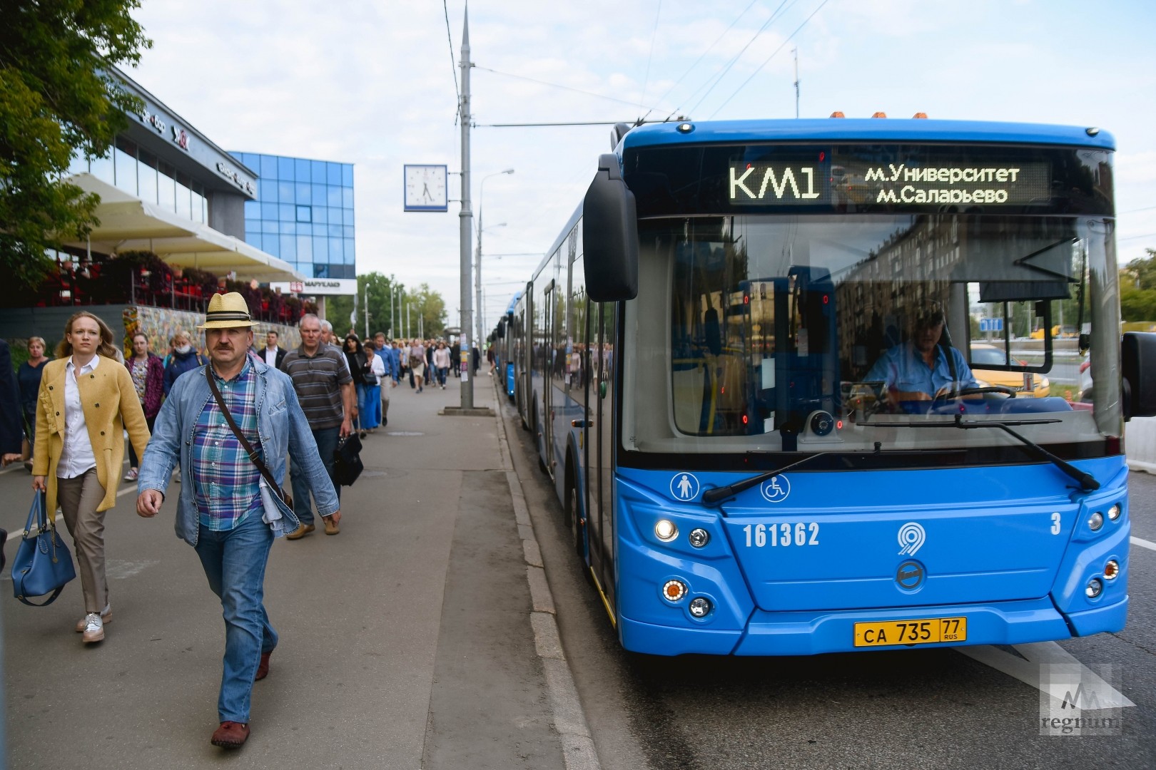 Маршрут автобуса 1002 от метро саларьево с остановками на карте