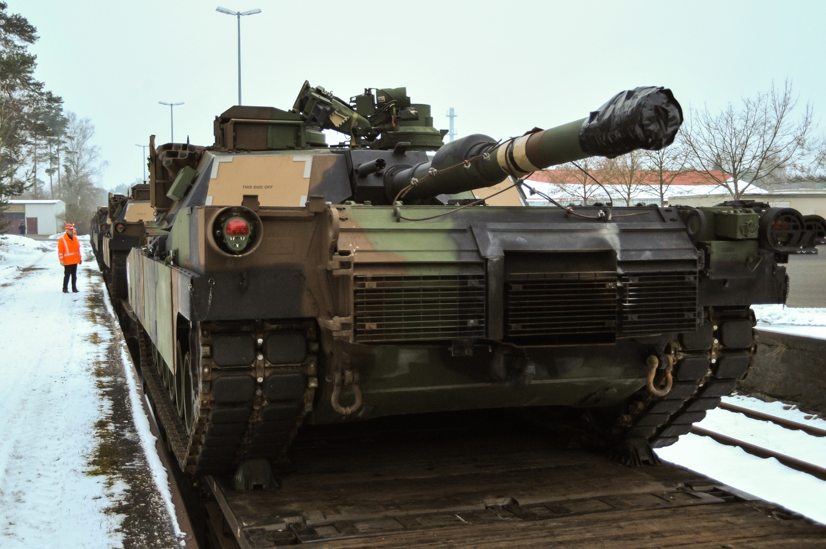 В Пентагоне признали отсутствие складах необходимого Киеву количества танков Abrams