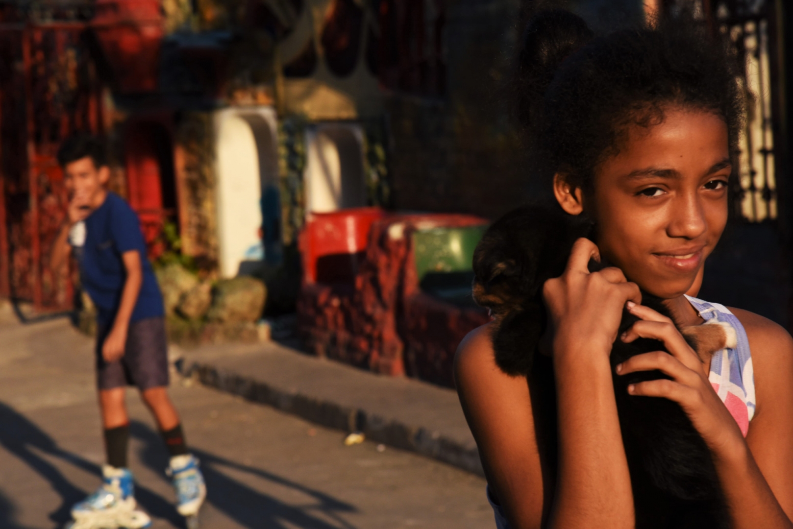 Молодое поколение Кубы — надежда на её возрождение, на лучшее будущее страны. Гавана, Куба