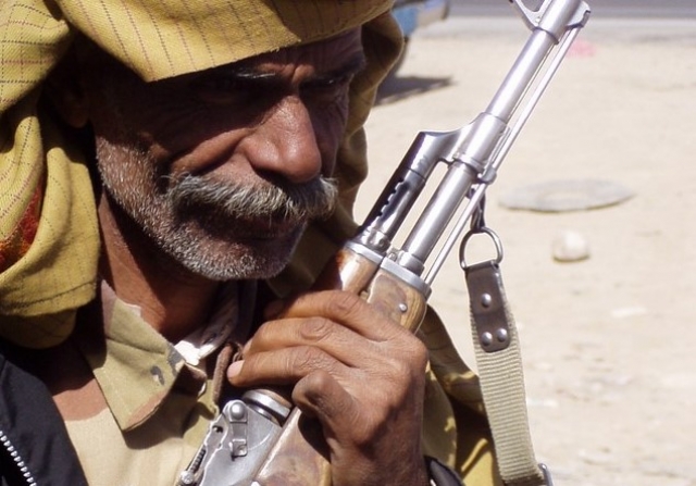 Число жертв столкновений в йеменском Адене увеличилось до трех