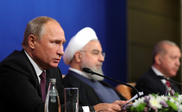 Владимир Путин на пресс-конференции по итогам встречи с президентом Ирана Хасаном Рухани и президентом Турции Реджепом Тайипом Эрдоганом 