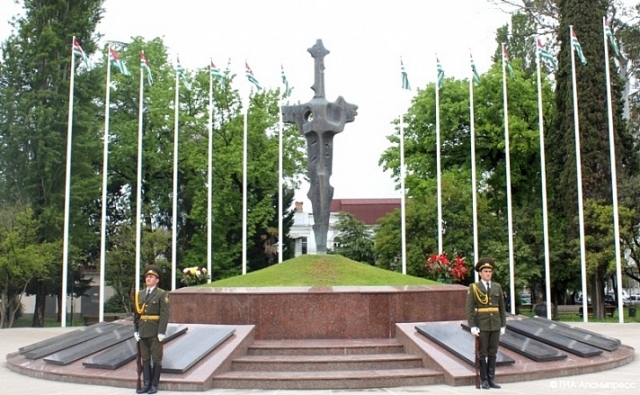 В Абхазии сегодня чтят память начала войны с Грузией 1992-1993 годов