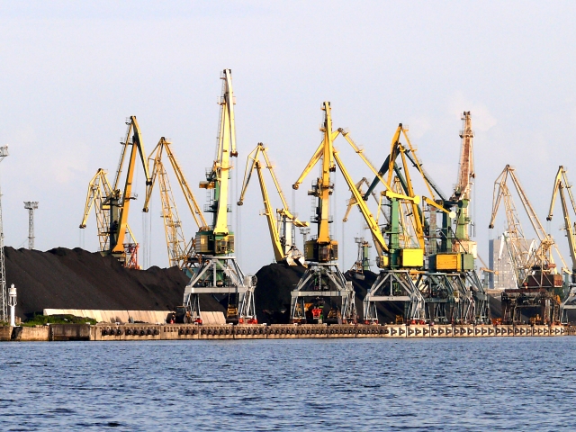 Порты Латвии не спасает от падения даже российский уголь