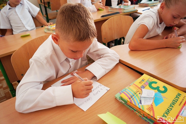 Переход на 12-летнее школьное обучение обсуждают кировские учителя