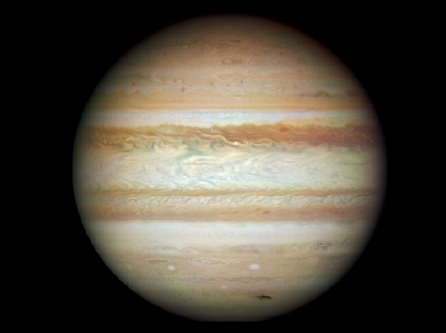 Юпитер в древности «поглотил» планету в 10 раз больше Земли — ученые
