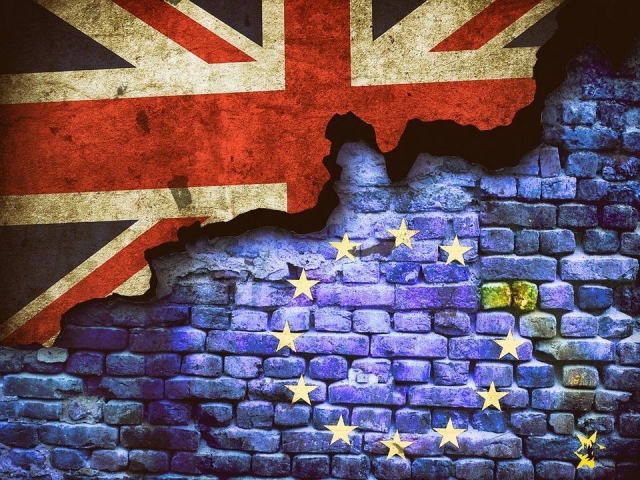 Великобритания установит жесткую границу с ЕС сразу после Brexit