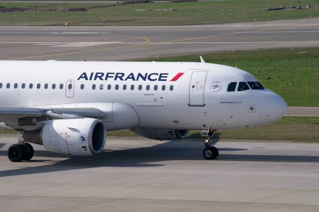 Названа причина экстренной посадки рейса Air France в Люксембурге