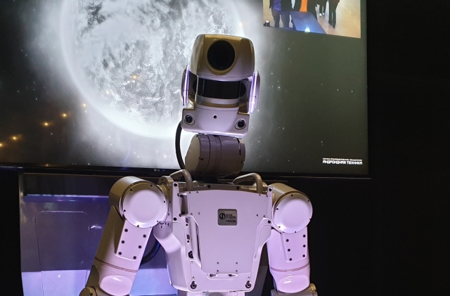 Космонавты на МКС описали подробности использования робота «Федора»