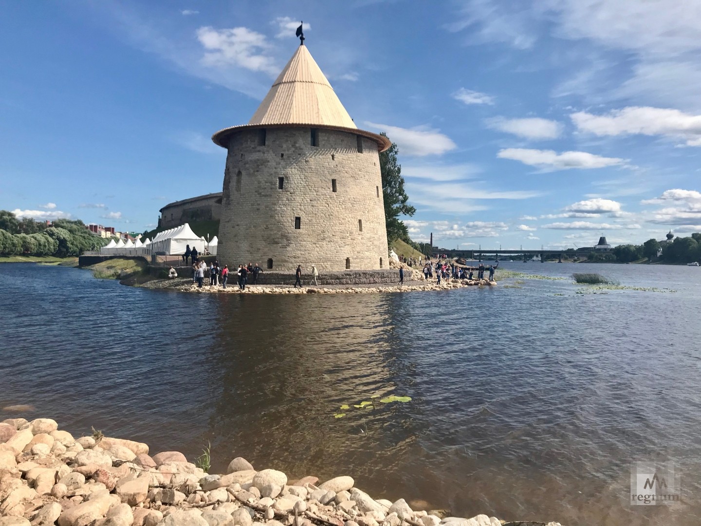 Башни псковского кремля названия и фото