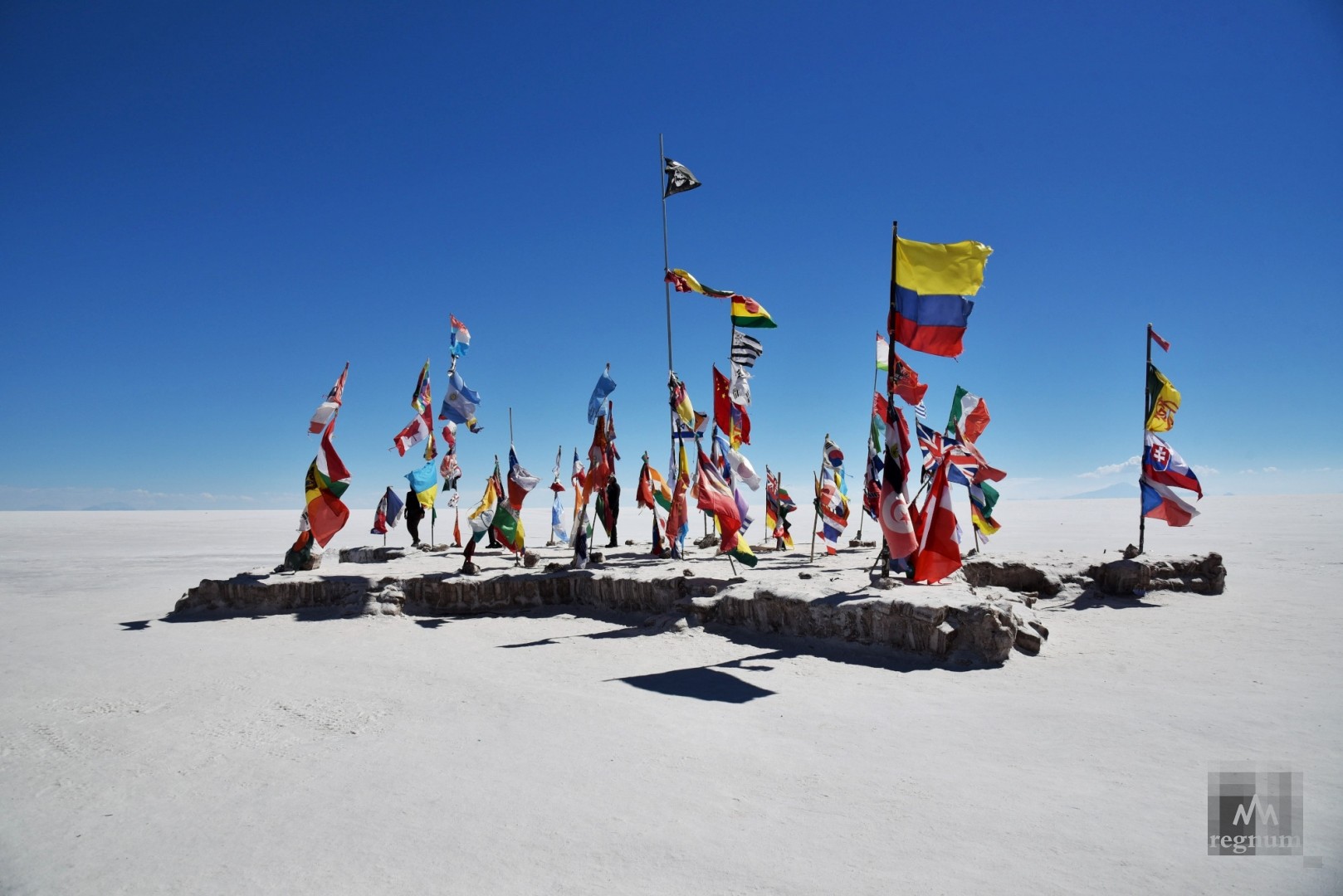 Самое большое в мире соленое озеро должно обеспечить богатство  Боливии и электромобили для немецких дорог. Салар де Уюни, Боливия