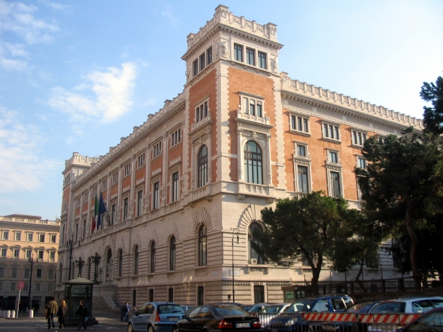 Парламент Италии выразил доверие новому правительству