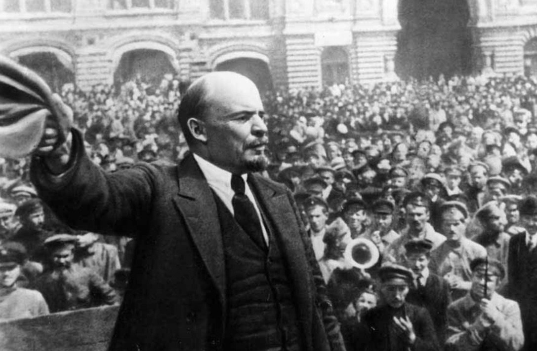 Владимир Ильич Ленин перед народом - ИА REGNUM