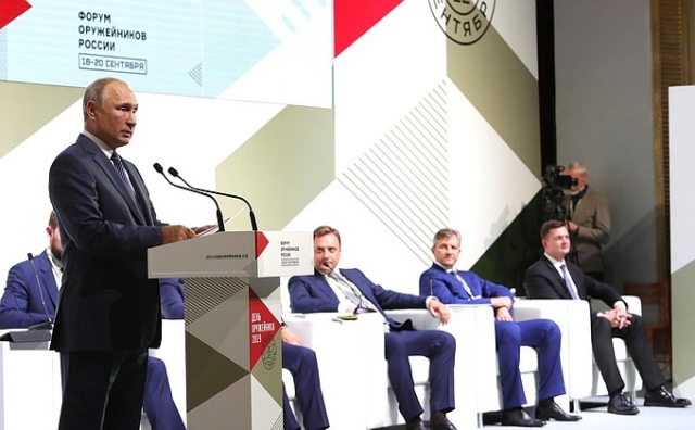 Путин рассказал о ходе исполнения гособоронзаказа в 2019 году