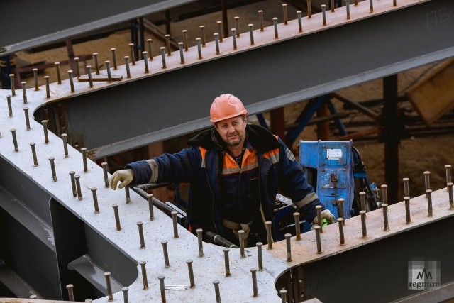 С помощью нацпроекта безработные Приморья получают новые профессии - ИА ...