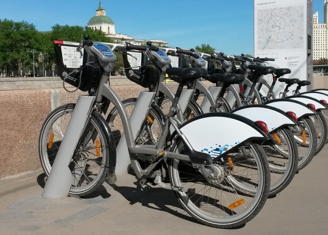 Московский велопрокат начал работу за пределами МКАД