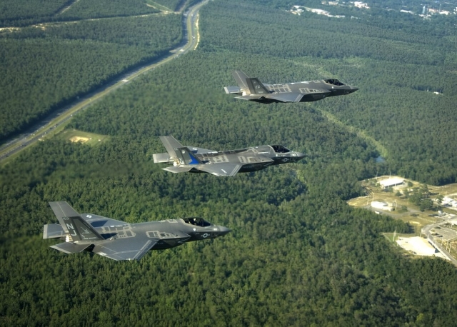 Истребители F-35 Lightning II