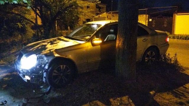 В Симферополе разбили машину министра ЖКХ Крыма