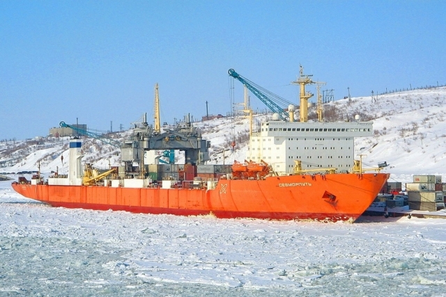 Контейнеровоз «Севморпуть»