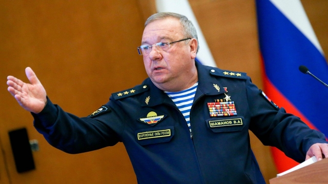Шаманов: Суровикин уверенно командует ВКС и профессионал своего дела