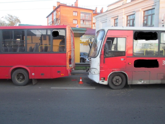В Ярославле выросло число ДТП с участием общественного транспорта