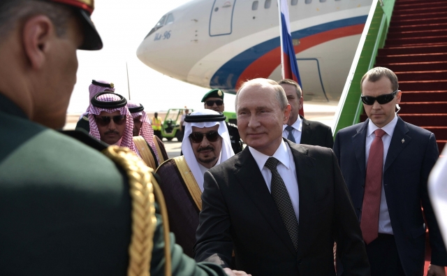 Владимир Путин во время в Саудовскую Аравию 