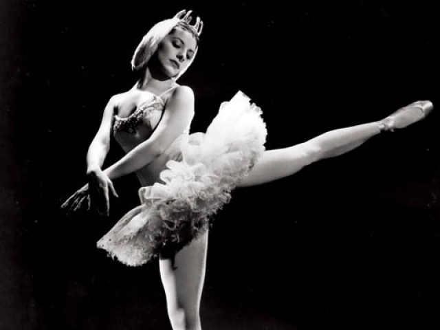 Скончалась легендарная балерина Алисия Алонсо