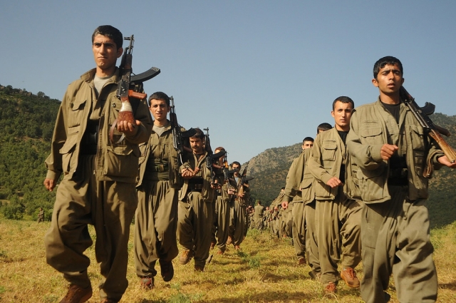 Курдское ополчение согласно на прекращение огня в Сирии