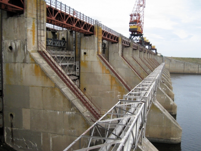 Без гидроузла: ученый предупредил о прорыве плотины Нижегородской ГЭС