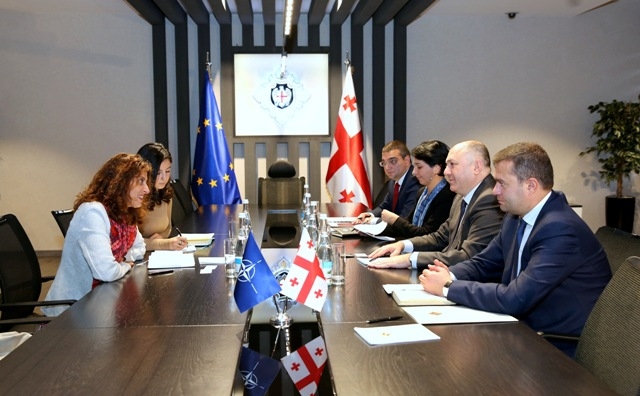 Глава СГБ Грузии встретился с руководителем Союзнического офиса НАТО