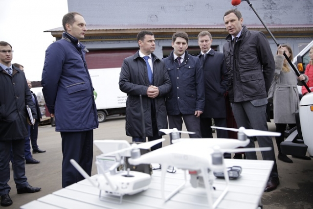 Ярославский губернатор открыл новый завод по переработке батареек