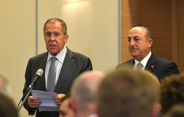 Главы МИД России и Турции обсудили реализацию меморандума по Сирии
