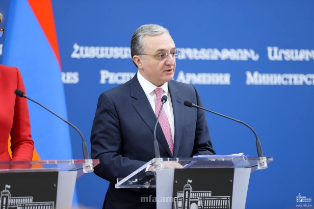 Переговоры по Карабаху пока ведутся не на бумаге: Мнацаканян