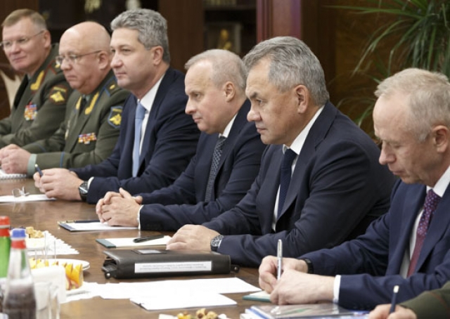 Министр обороны России дал высокую оценку военному сотрудничеству Москвы и Еревана